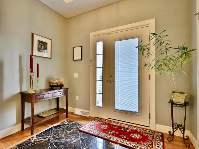 21 Settler Hill Circle