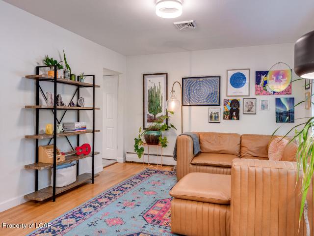 21 Skyview Drive