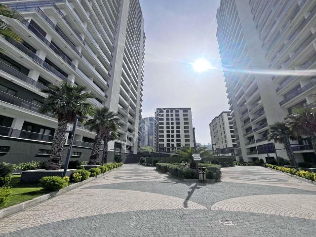2+1 Site İçeridinde Merkezi Konumda Satılık Daire