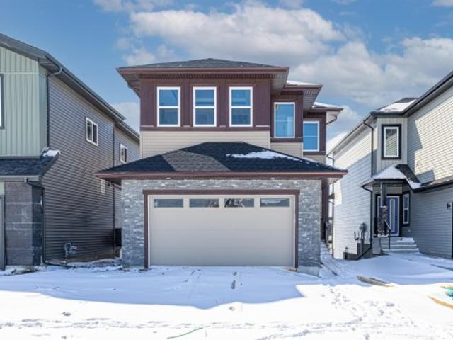 21 Sorel Avenue, Beaumont, AB, T4X 1R1 house for sale | Listing ID E4501 | Royal LePage