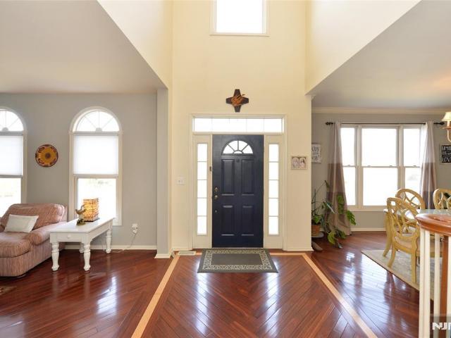 21 Split Rock Road