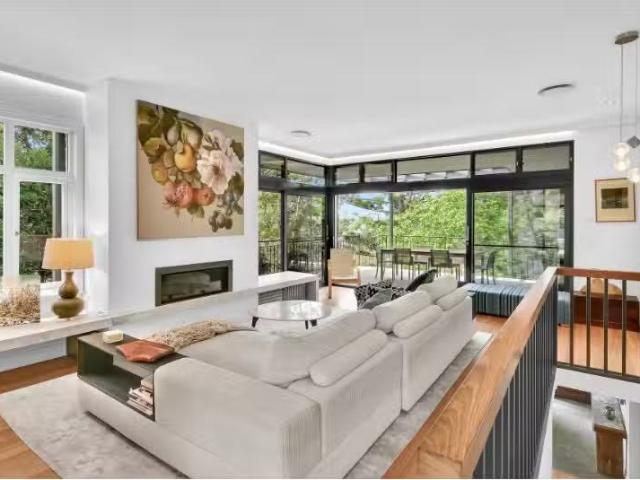 21 Stratford Street, Cammeray House for rent Listed by Steph.