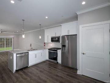 21 Sunlight Walk, Unit 21, Holbrook, NY 11741 | MLS #993647