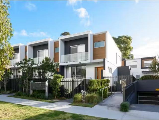 21A Clio Street, Sutherland Townhouse for rent Listed by Emma.