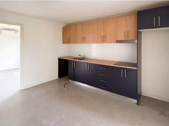 21A Leonard Street, Blacktown House for rent Listed by Tiarn.