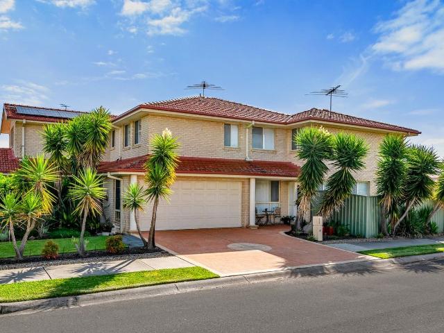 21B Winna Place Glenmore Park, NSW 2745