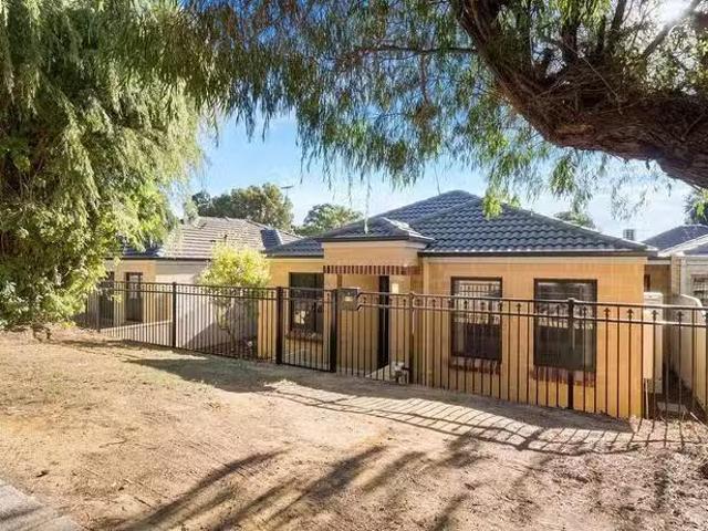 21B Wungong Road, Armadale, WA 6112
