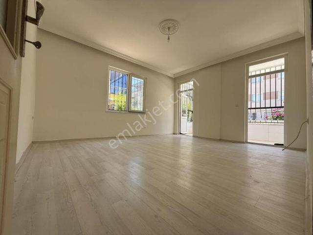 2+1'den 1+1'e Çevirilmiş Çok Geniş Kiralık Yüksek Giriş Daire