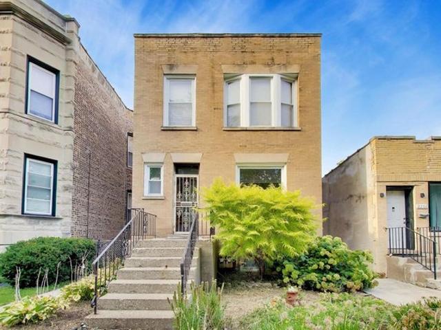 2204 W 37th St, Chicago, IL 60609