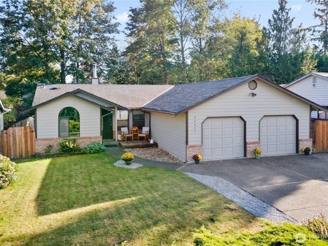 22057 SE 267th St, Maple Valley, WA 98038