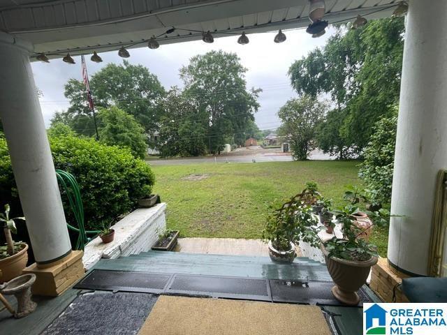 2206 Main Street