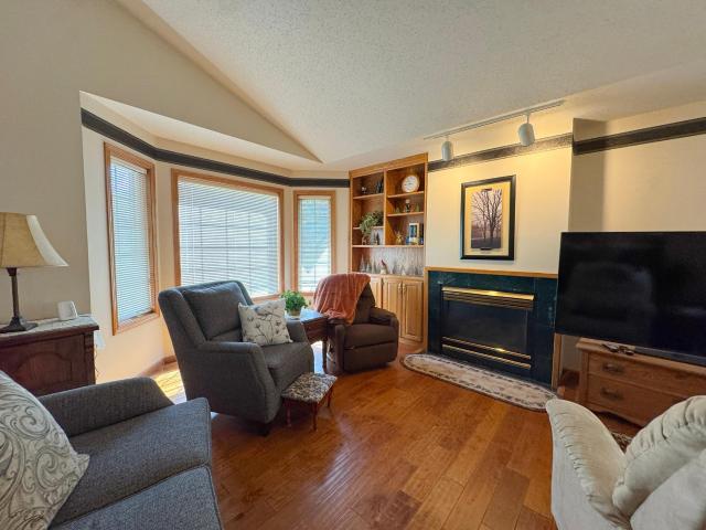 2206 Arrowwood Court