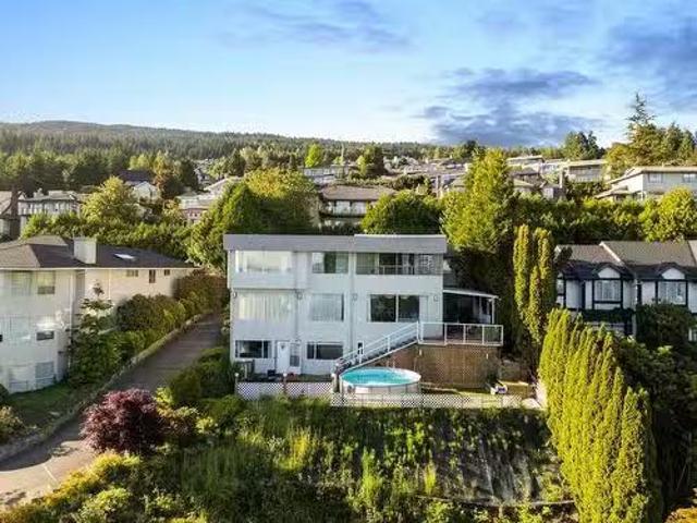 2206 Westhill Drive, West Vancouver, BC, V7S 2Z5 house for s.