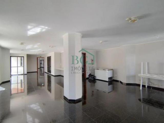 22073 Edifício Amaralina Excelente apartamento de 120m² no Centro de Poços de Caldas MG