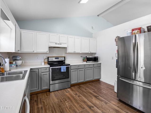 2207 Tuckaleechee Pike