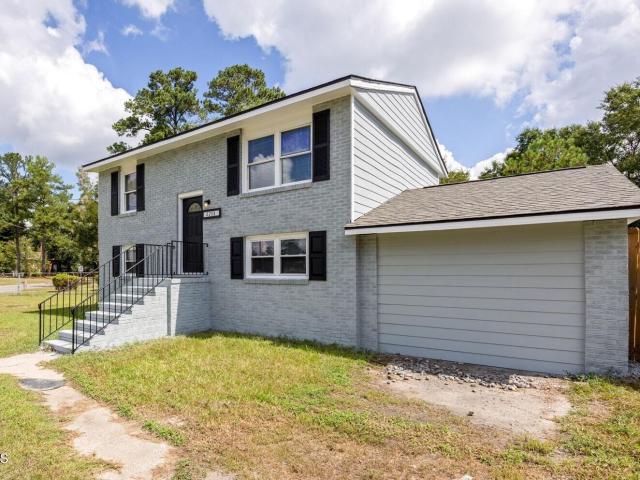 2208 Bungalow Road