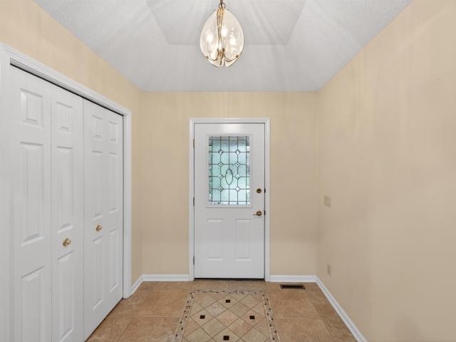2209 Mapleleaf Drive