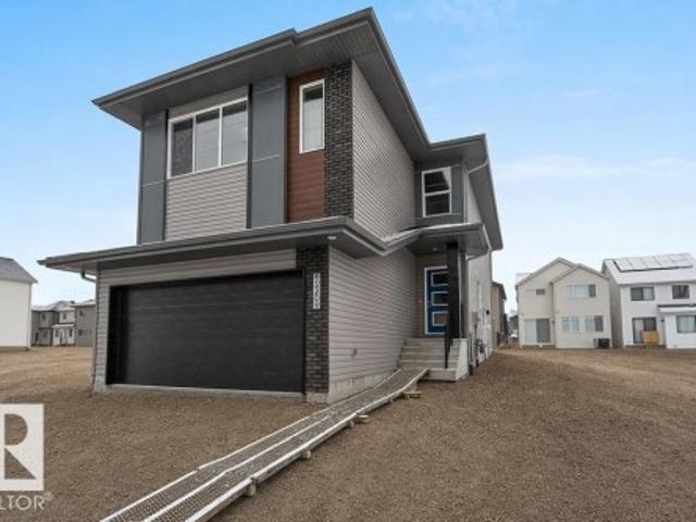 2209 A Street Nw, Edmonton, AB, T6M 3J3 house for sale | Listing ID E4508 | Royal LePage