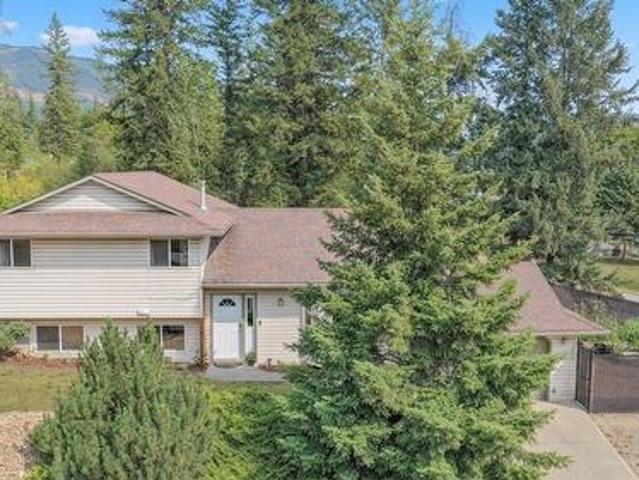 2209 Leblanc Street, Lumby, BC, V0E 2G0 house for sale | Listing ID 10397 | Royal LePage