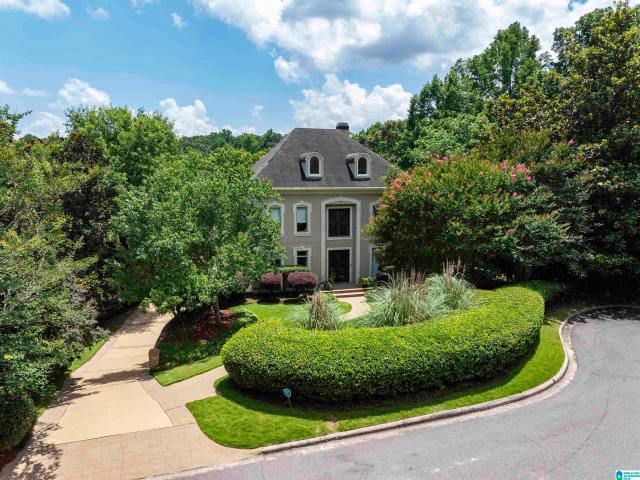 2209 Sterlingwood Drive
