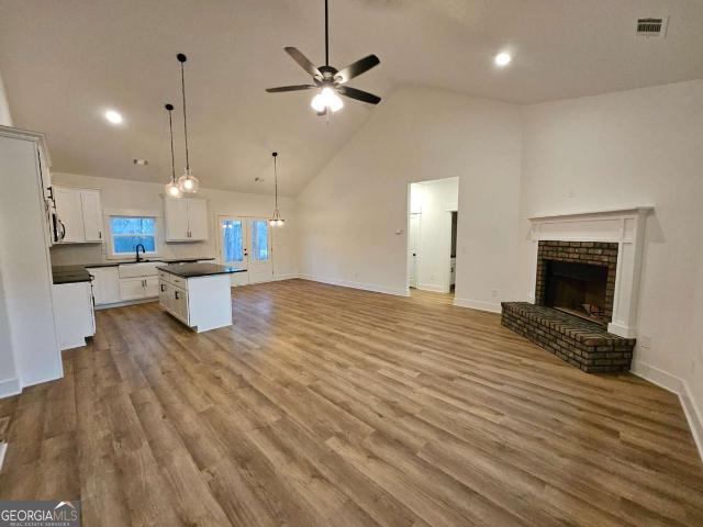 2209 Shady Grove Road