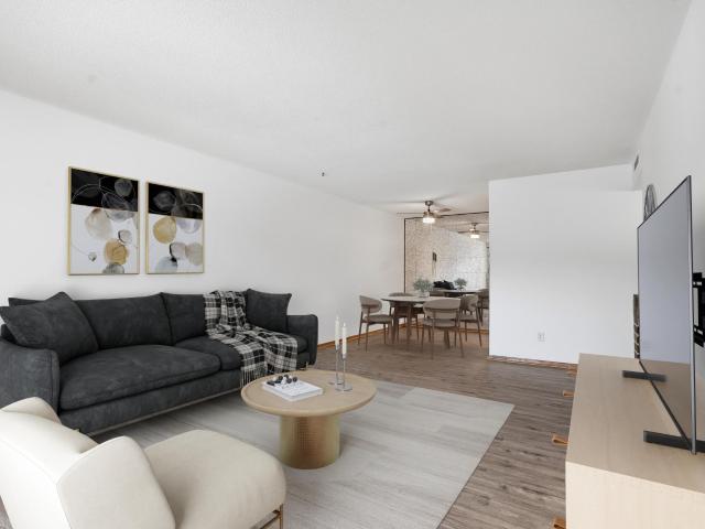 2200 Midland Grove Rd, Unit 210, Roseville, MN 55113 | MLS #7060