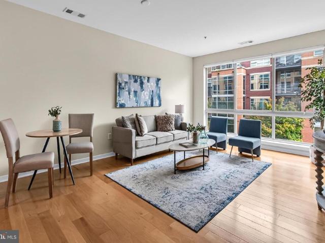 2200 N Westmoreland Street # 329