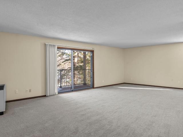 2200 Nevada Avenue S # 216
