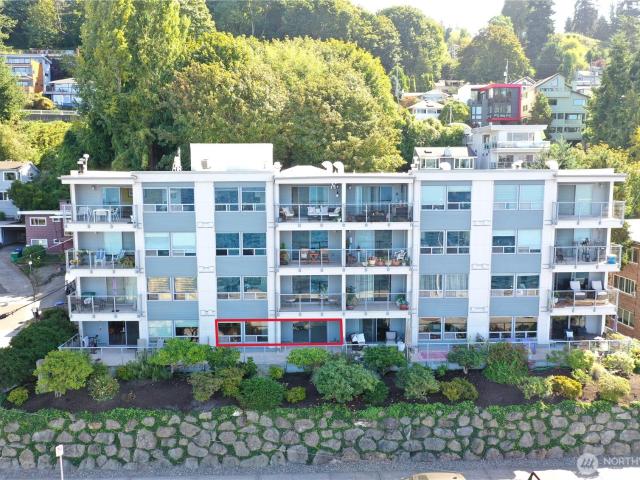 2200 Alki Avenue SW # 103