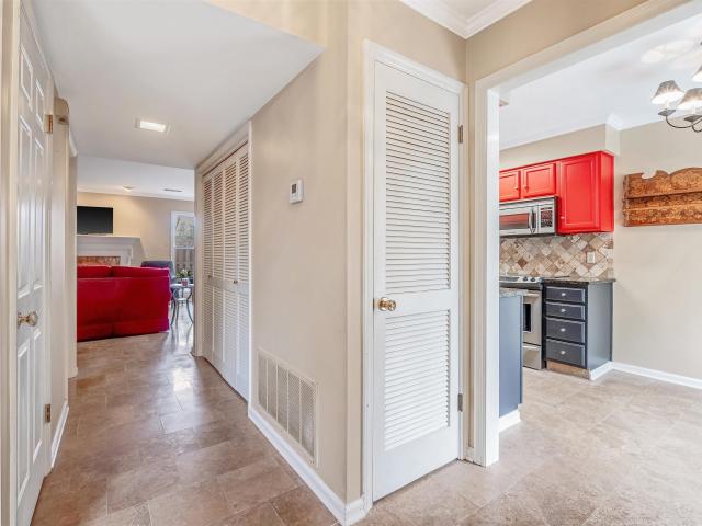 2200 Andover Court # 301