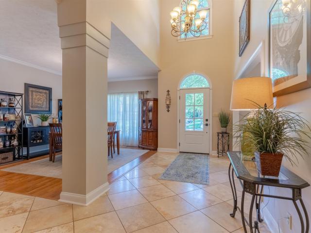 2200 Eaglewood Drive