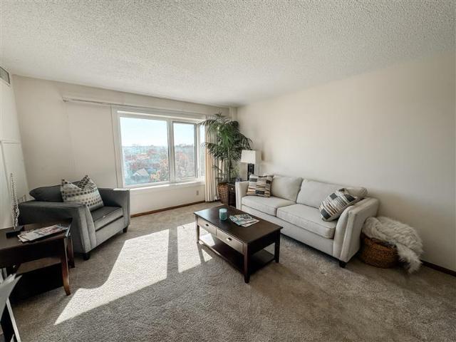 2200 Hamilton Drive 610