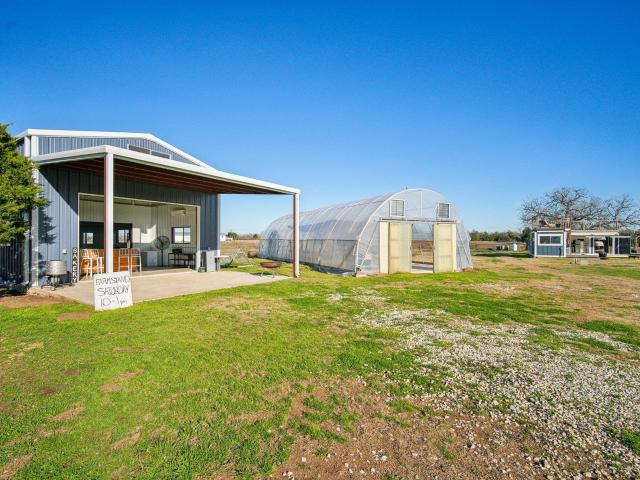 2200 Highway 21 E