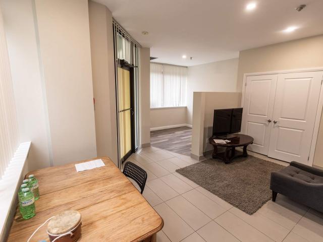 2200 Sherobee Bachelor Apartment for Rent