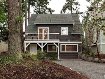 2201 Ebony St, Port Townsend, WA 98368 | MLS #2491