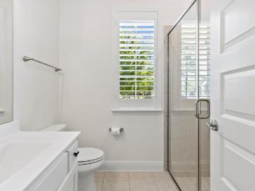 2201 Lagun Drive