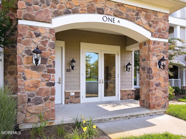 2201 River Road Unit 1202