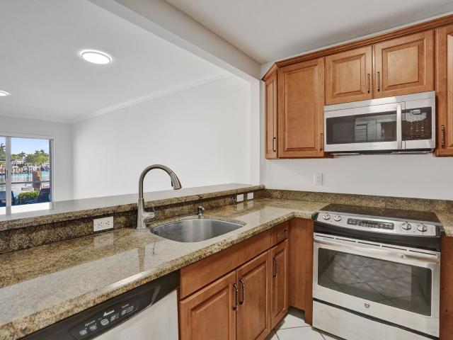 2201 SE 9th St Unit# 106, Pompano Beach, US, FL