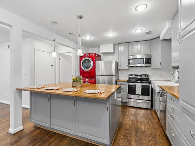 2202 Montreat Circle # A