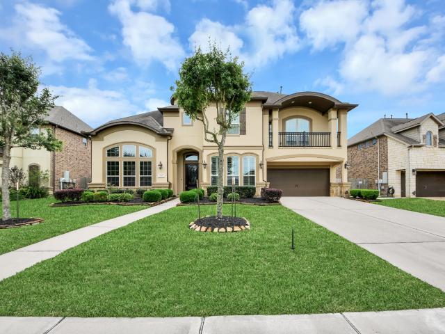 2202 Texoma Bend Ln, Friendswood, TX 77546 | MLS #25532