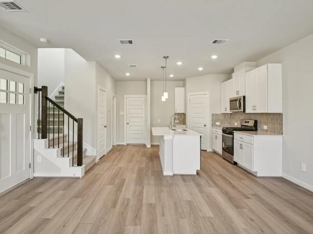 2203 Boardwalk Lane
