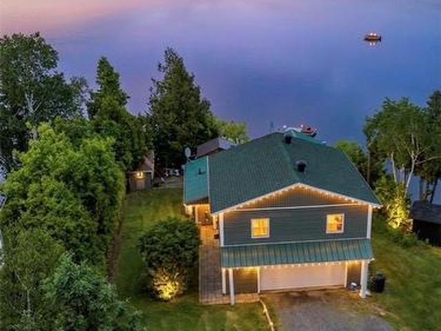 2203 Couture Street, Chelmsford, ON, P0M 1L0 house for sale | Listing ID 2128 | Royal LePage