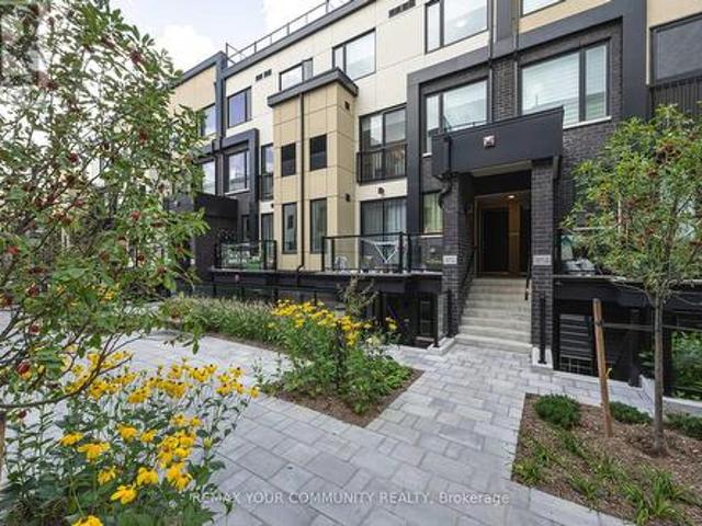 220 1 Victoria Park Avenue, Toronto, ON, M1R 0G8 townhouse for sale | Listing ID C13708 | Royal LePage