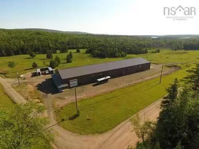 220 Campbell Road, West Bay, NS, B0E 2Y0 house for sale Lis.