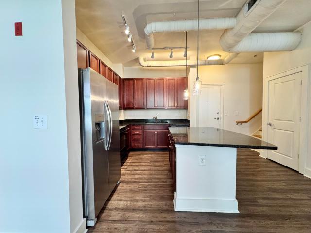 220 Cedar Street # 102