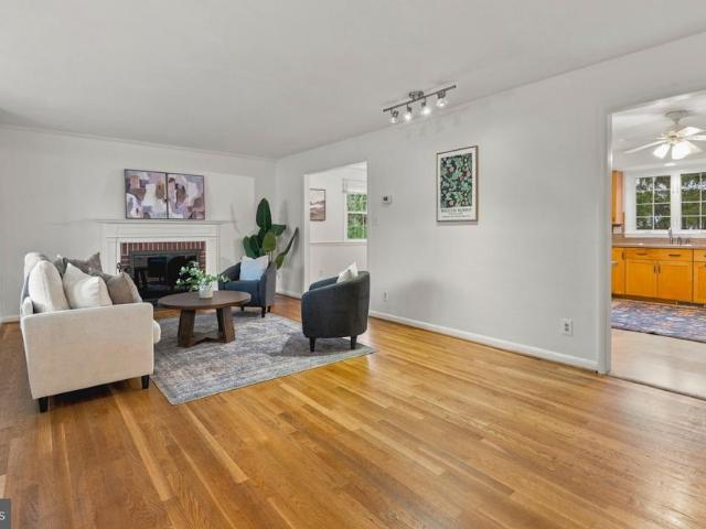 220 Chantrey Road