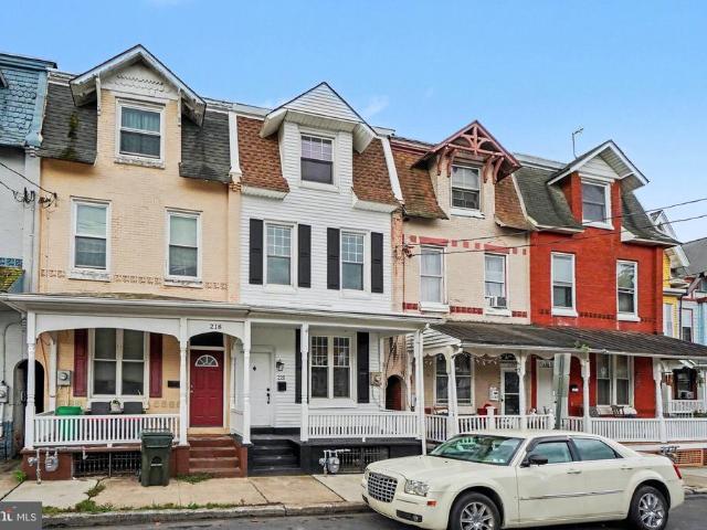 220 Chestnut Street