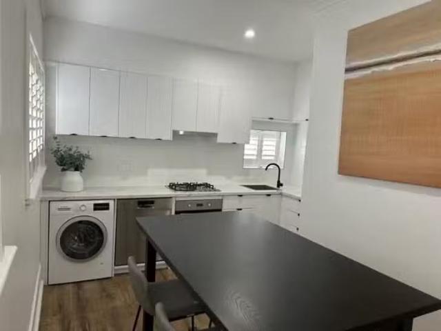 2/20 Augusta Street, Glenelg, SA 5045