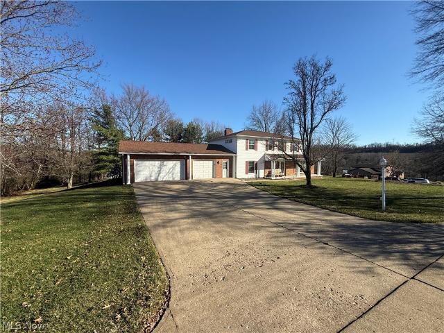 220 Barrington Ridge