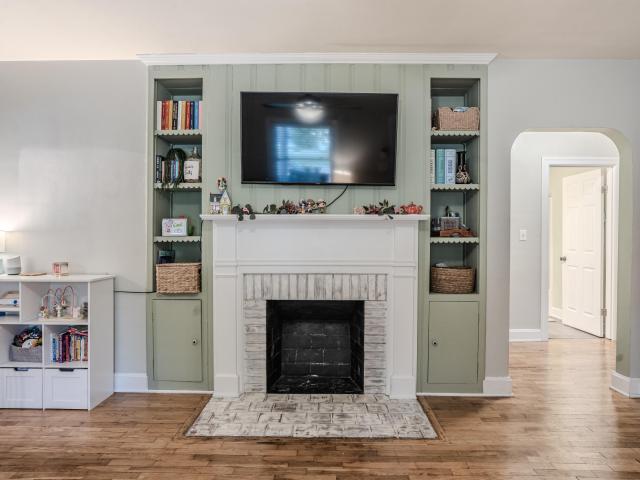 220 Beechwood Avenue